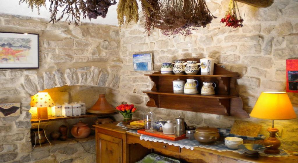Bed And Art Bed & Breakfast Calvisson Exterior foto